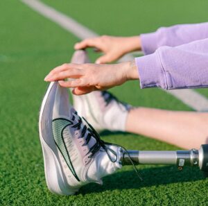 Photo de Anna Shvets: https://www.pexels.com/fr-fr/photo/sain-femme-sans-visage-brouiller-5068678/